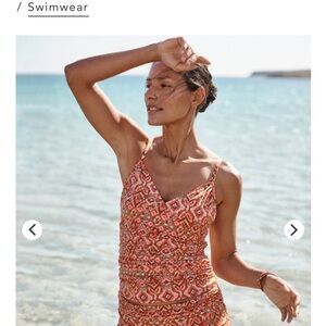 Garnet Hill swim top size 10